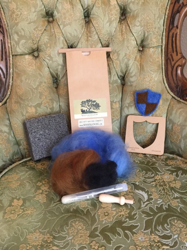 Needle-felting House Crest Kit